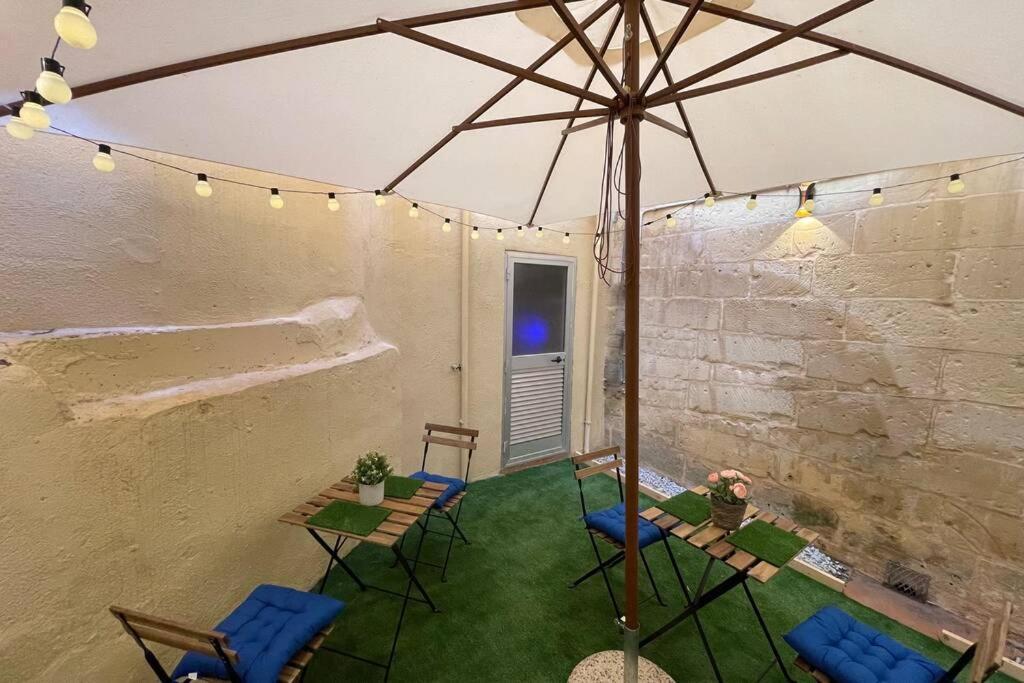 2 Bed Apt In Heart Of St Julians - 5Min From Seafront Saint Julian's Exteriér fotografie
