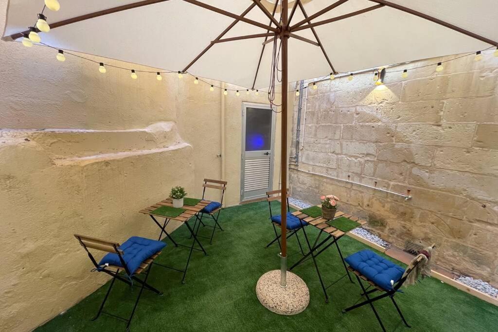 2 Bed Apt In Heart Of St Julians - 5Min From Seafront Saint Julian's Exteriér fotografie